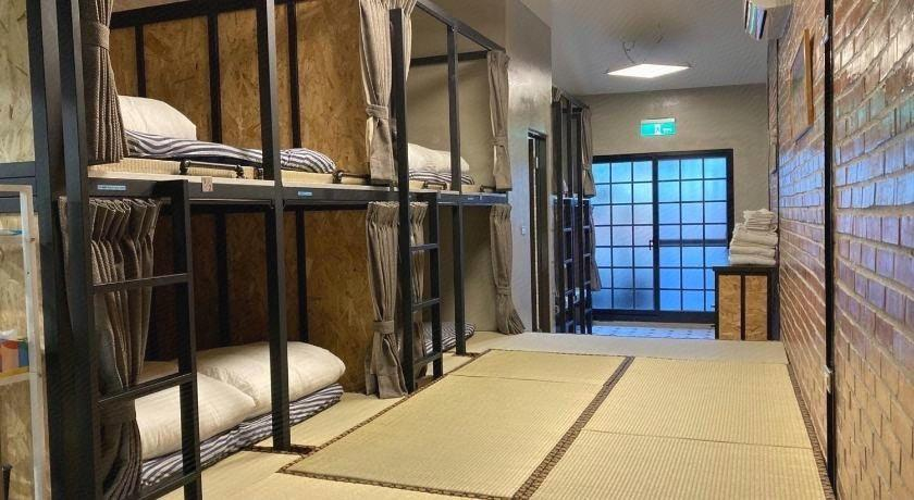 Bedroom 3, Red House & Old Lane-ChengGong Inn, Tainan