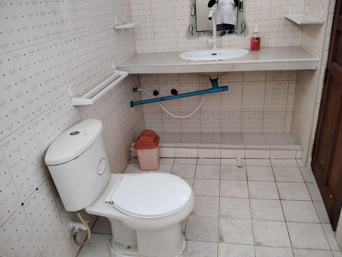 Bathroom 3, Seabreeze View, Kaafu Atoll