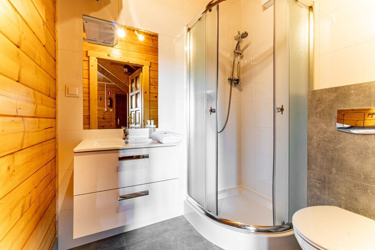 Bathroom 3, Wczasowa 8 / Domki Agat / Letni Dworek, Koszalin