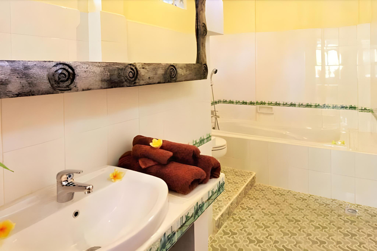 Bathroom 3, Bembengan Ubud Cottages, Gianyar