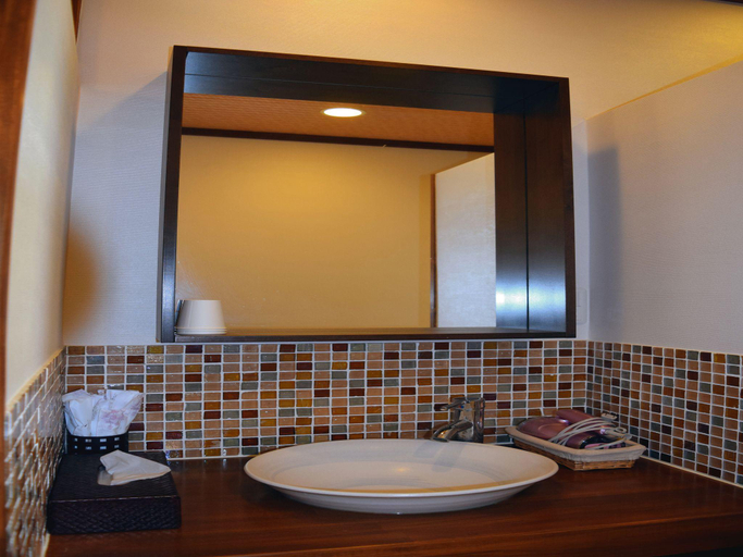 Bathroom 4, Kikusuisou, Kusatsu
