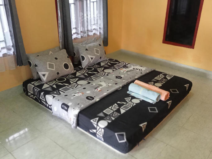 Others 2, Zinzi's All-Inclusive Homestay, Lombok