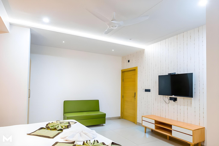 Bedroom 2, The M Hotel, Raipur