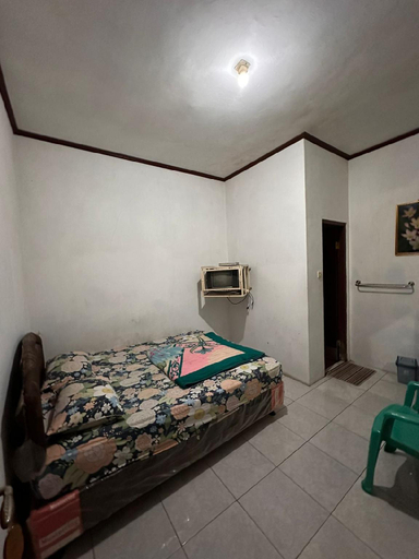 Bedroom, OYO 93128 Hotel Lamin 2, Bogor