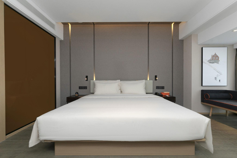 Bedroom 2, Atour Hotel Jiaxing Nahu Yaohan Mall, Jiaxing