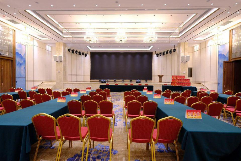 Business Facilities