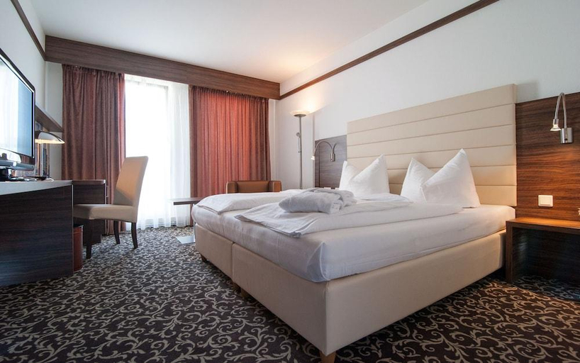 Bedroom 2, Hotel Metropol, Sankt Pölten
