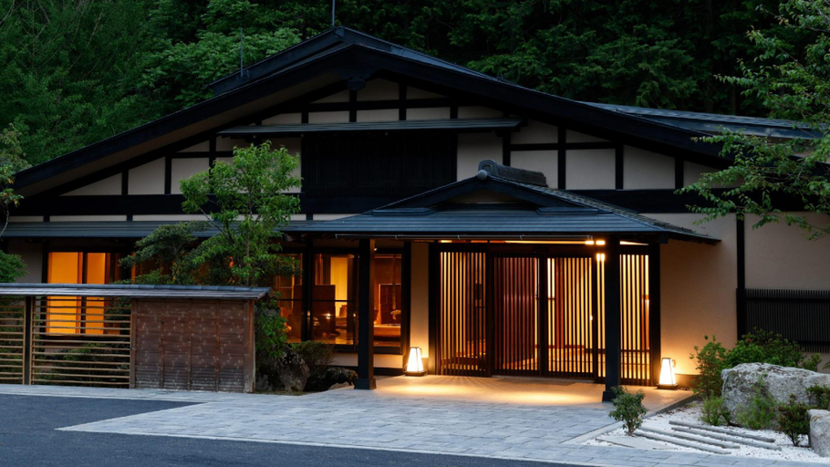Exterior & Views 1, hotel&glamp yamaboshi, Achi