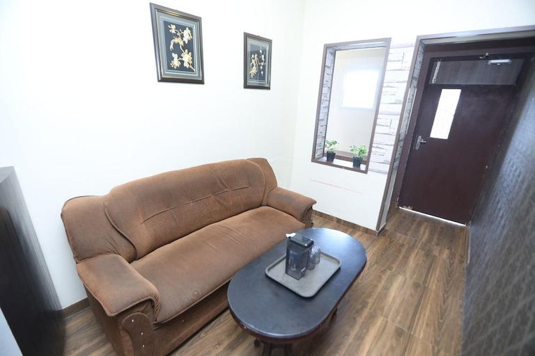 Others 5, Nestlay Rooms Ambattur, Thiruvallur