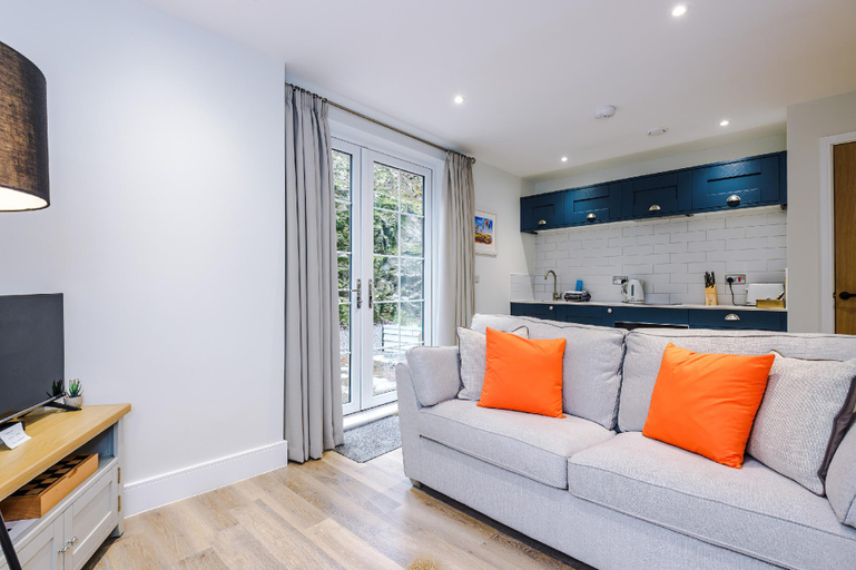 Others 4, Rock Mill - Superior Apartment with Private Patio, Derbyshire