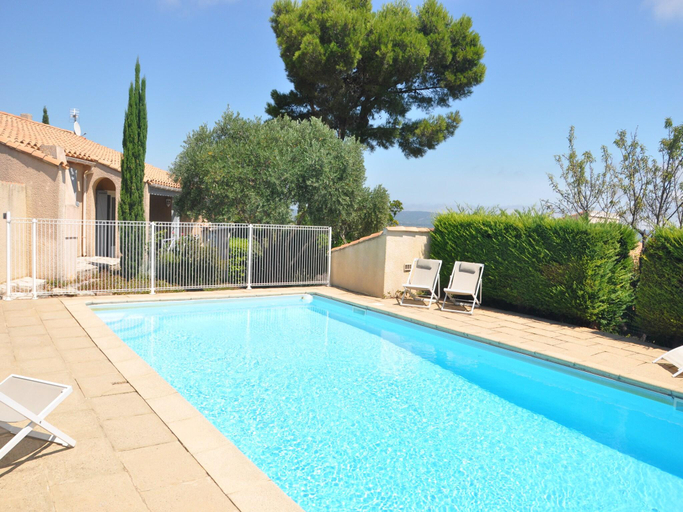 Sport & Beauty 2, Villa near Les Etangs de Bages Lake, Aude
