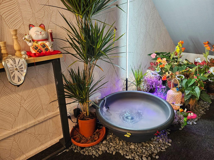 Bathroom 3, LE MELUR GUEST HOUSE, Pulau Penang
