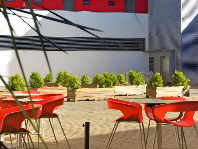 Food & Drinks 5, Iberflat Vega de Triana , Sevilla