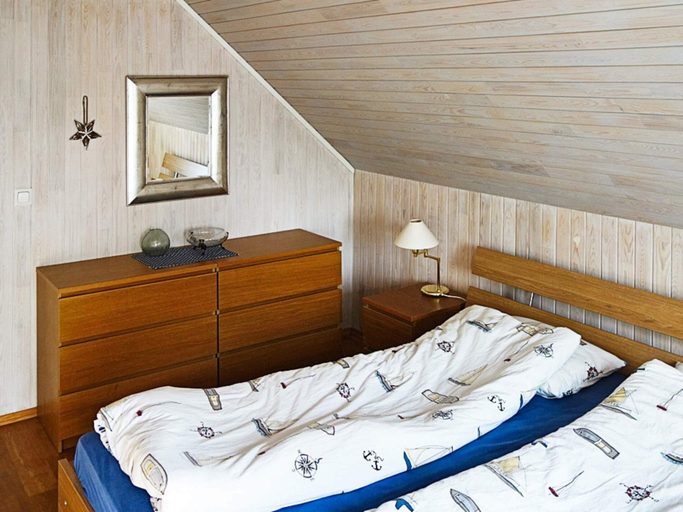Bedroom 3, Holiday Home in Gurskøy, Herøy