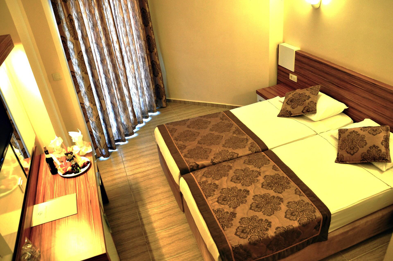 Bedroom 3, Sun Beach Park Hotel, Manavgat