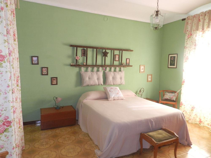 Bedroom 4, Mamota B&B, Asti