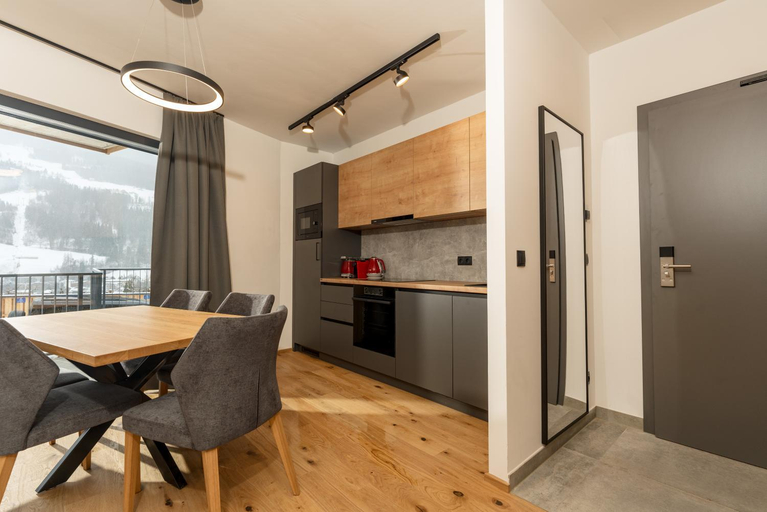 Others 5, Pure Alpine Suites, Liezen
