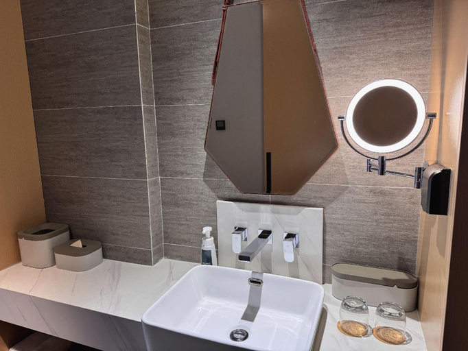 Bathroom 3, Atour Hotel Xi'an Hi-tech 3rd Road Software Zone, Xi'an