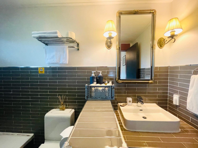 Bathroom 3, Casa Bonbon, Jeju