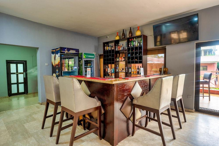 Food & Drinks 5, Terrace Green Hotels, Mushin