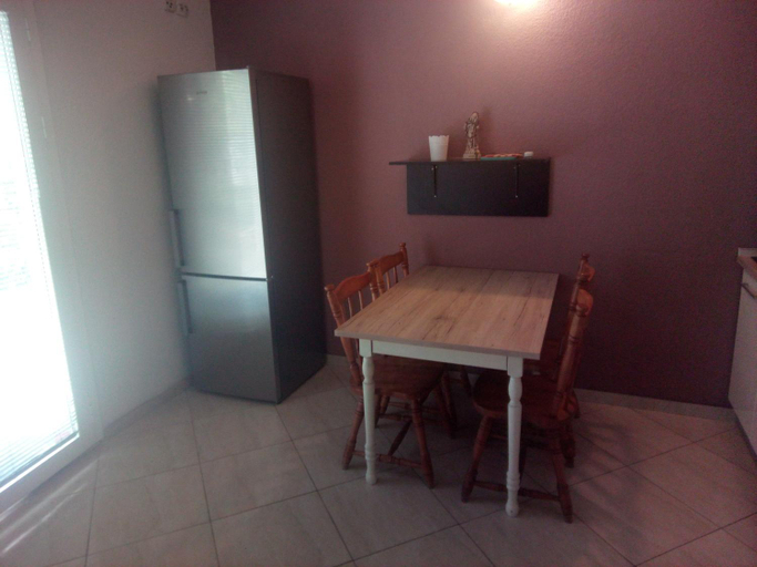 Others 3, Apartments Salamun, Biograd na Moru