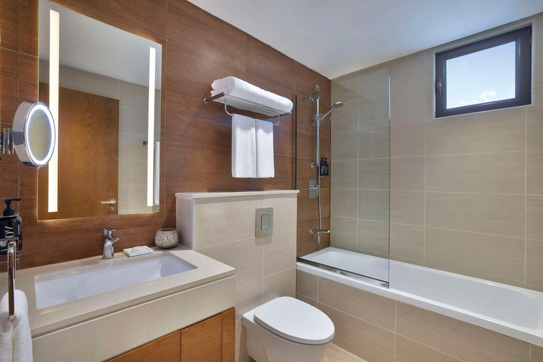 Bathroom 5, Dusit D2 Naseem Resort Jabal Akhdar Oman, Izki