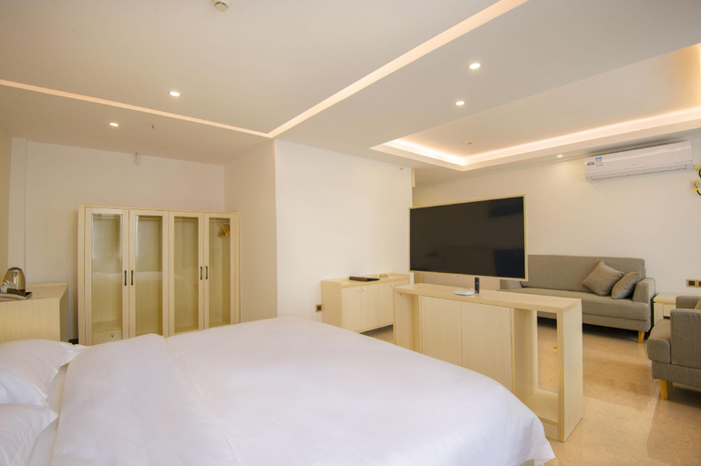 Bedroom 2, Qinye Hotel, Beihai