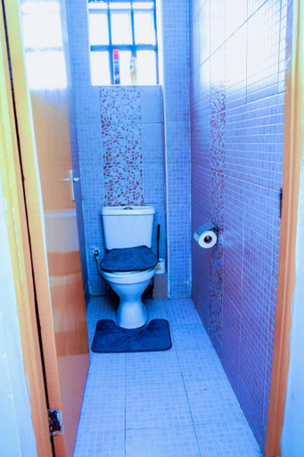 4, Oakwood Apartments, Nakuru Town West