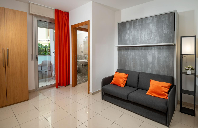 Others 3, Residence Marzia, Rimini