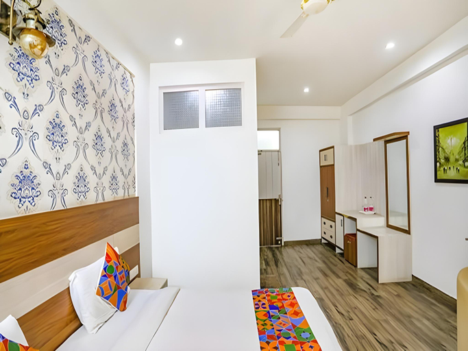 Bedroom 3, FabHotel Aravali Suites - DLF Phase 3, Delhi