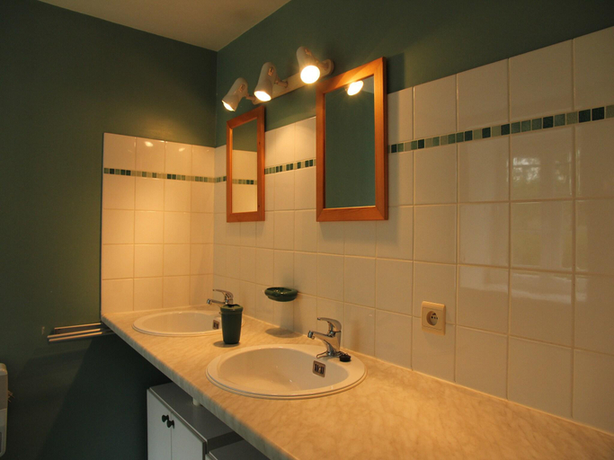 Bathroom 4, Castle Retreat, Barvaux-Condroz, Namur