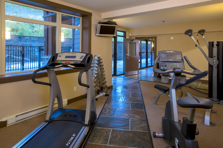 Others 5, Palliser Lodge — Bellstar Hotels & Resorts, Columbia-Shuswap