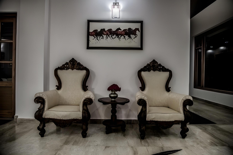 Public Area 2, Hotel De Exotica Crest Theog, Shimla