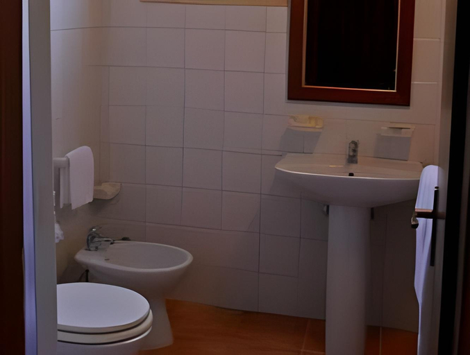 Bathroom 4, Tenuta Santicuti, Lecce