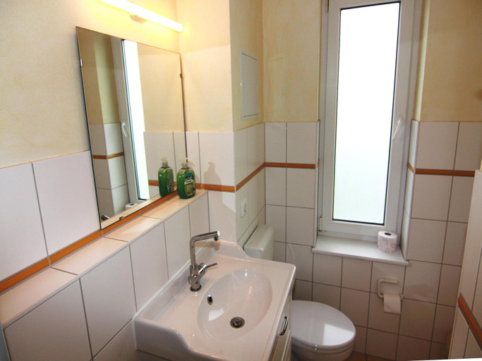 Bathroom 3, Ferienwohnung Kleiner Seestern in Wiek, Vorpommern-Rügen