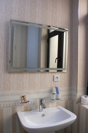 Bathroom 3, Ridvan plaza, Qibray