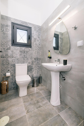 Bathroom 2, Cranae Tranquil Luxury Villas, Peloponnese