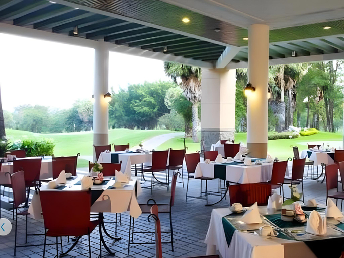 Food & Drinks 4, Lake View Hotel And Golf Club, Cha-Am