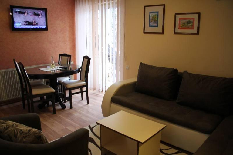 Others 3, Apartmani Milekic, Čajetina