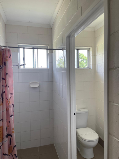 Bathroom 4, Hillview Motel Charters Towers QLD, Charters Towers