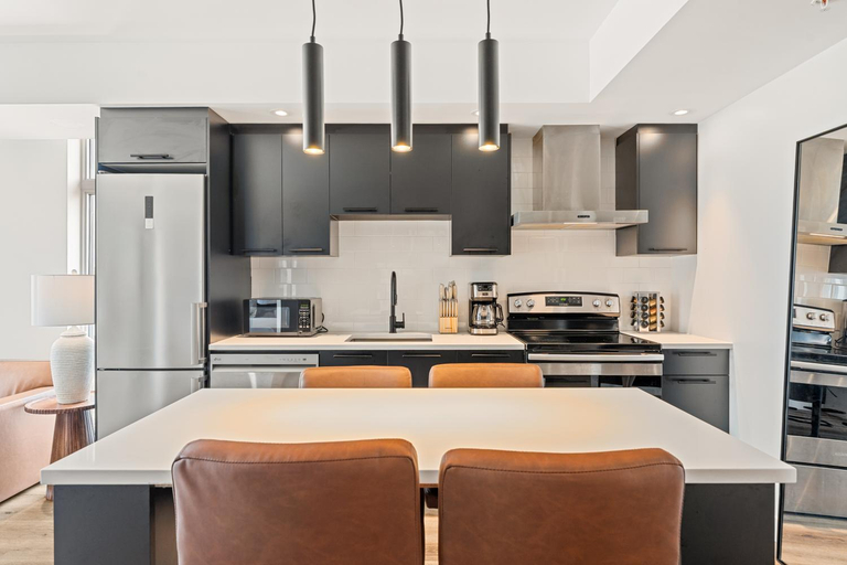 Others 5, Westview Luxury Suites, Ottawa