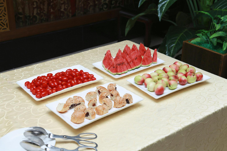 Food & Drinks 5, City Comfort Inn Hechi Zhongxin Square, Hechi
