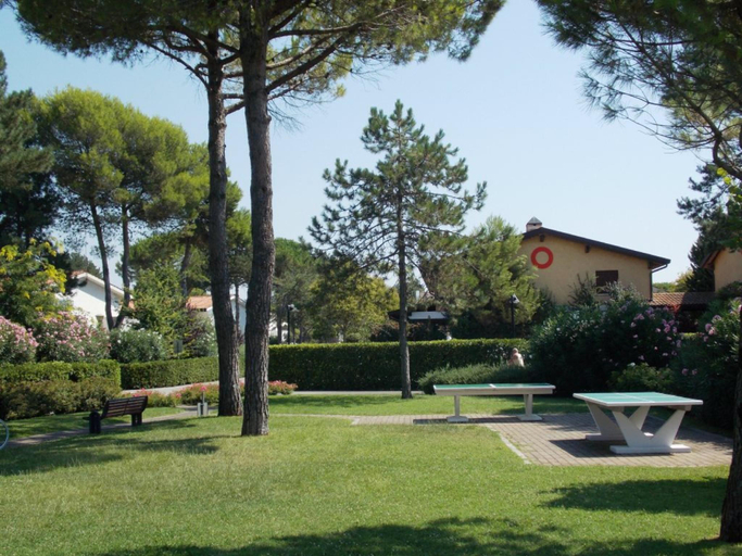2, Townhouse with pool, garden and close to beach, Venezia