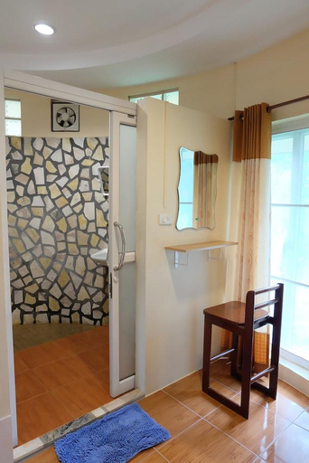 Bathroom 4, Baan Suan Chan Resort, Muang Kanchanaburi