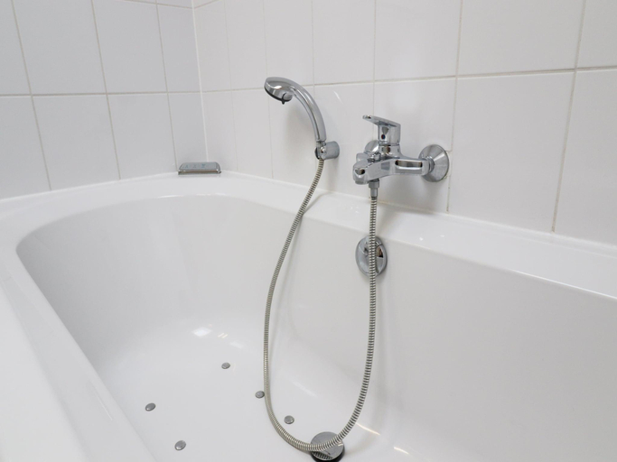 Bathroom 3, Nice house on the golf course with sauna, Ameland