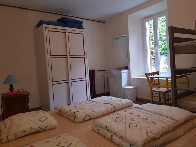 Bedroom 2, Maison familiale des Gueyniers, Alpes-de-Haute-Provence