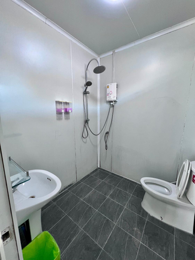 Bathroom 3, พายเนอรี รีสอร์ท @แหล่มแท่น (Pinery Resort), Pathiu