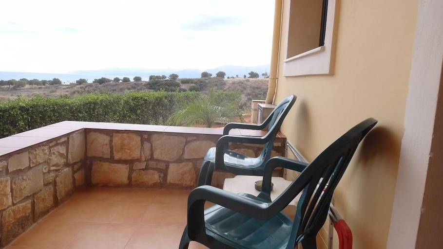 Others 5, Dia Apartments, Crete