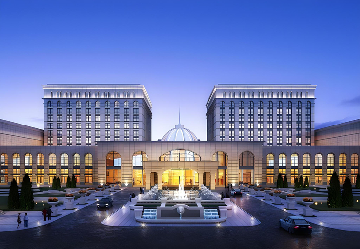 Exterior & Views