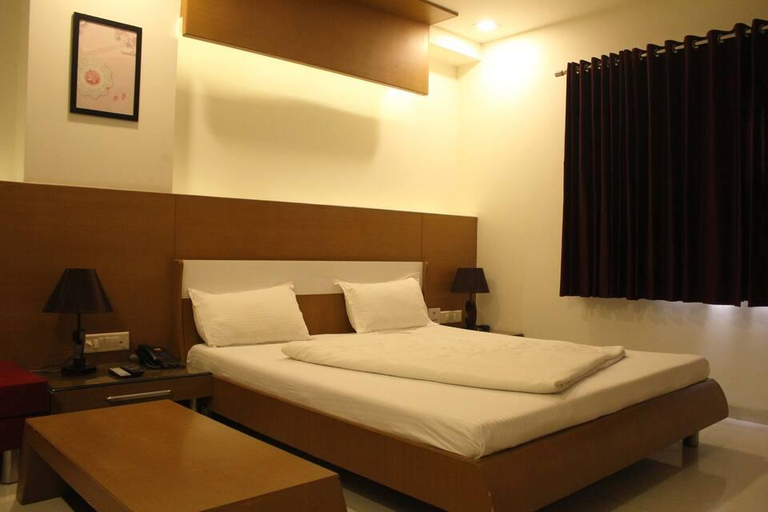 Others 4, Holiday Cottage Inn, Pune